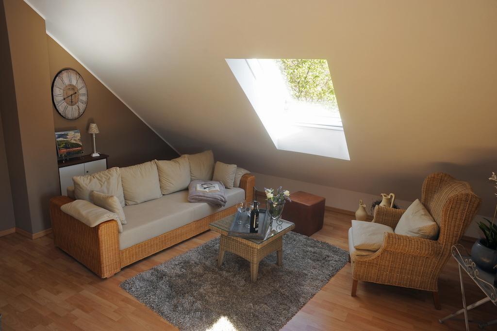 Ferienwohnung Landfein Schalkenmehren Ruang foto