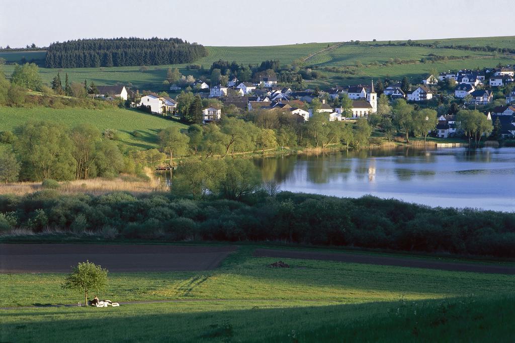 Ferienwohnung Landfein Schalkenmehren Ruang foto